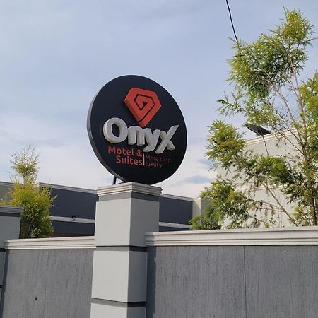 Onyx Motel And Suites Mbarara Zewnętrze zdjęcie